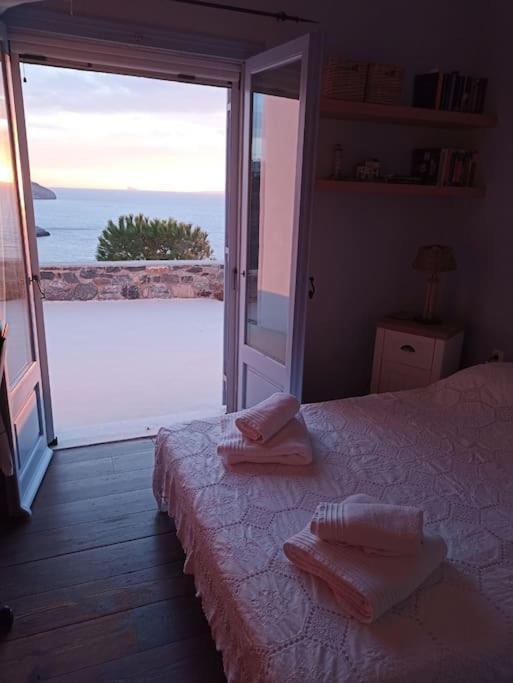 Villa C & C _ Cycladic House With Endless Sea View Ermoupoli Exterior foto